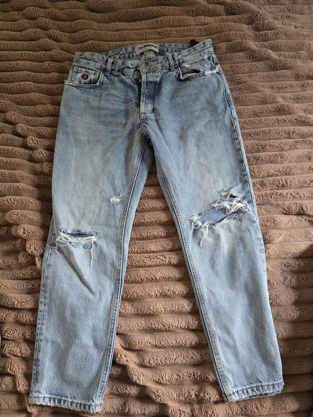 ZARA RHUIGI Light Blue Acid Wash Jeans